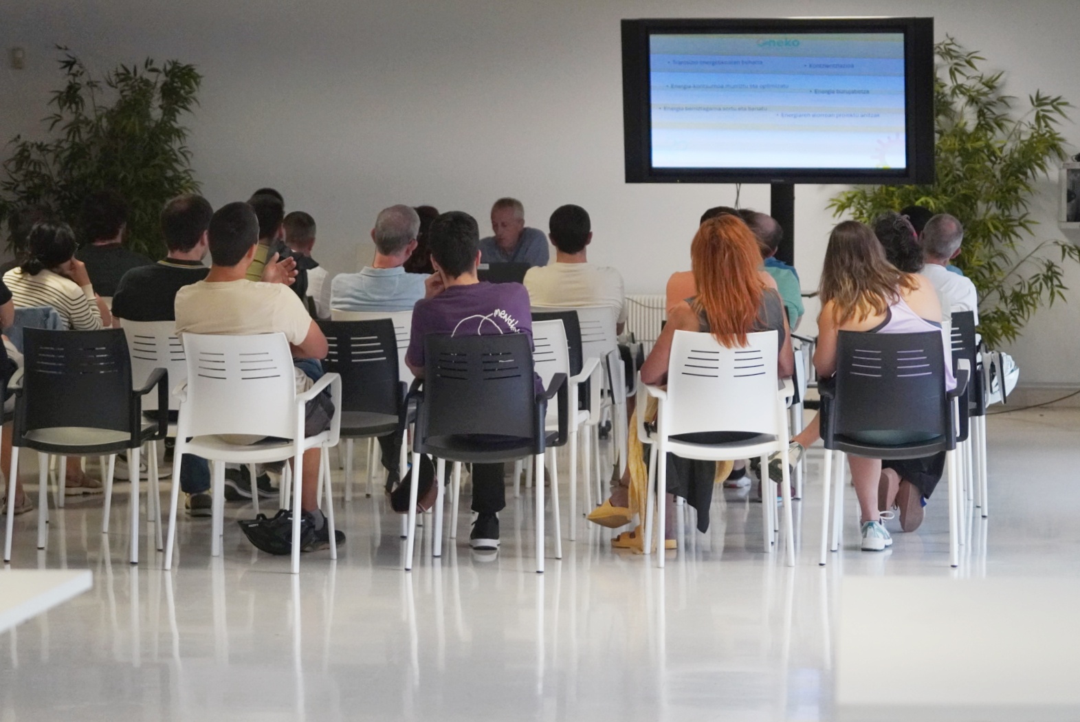 ONEKO Kooperatibaren eratze batzarra ospatu da